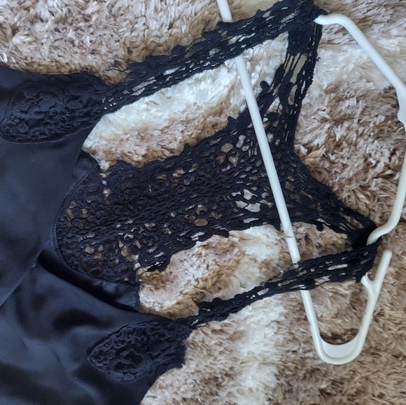 I.N. Razor Back Pantsuit - Picture 4 of 7